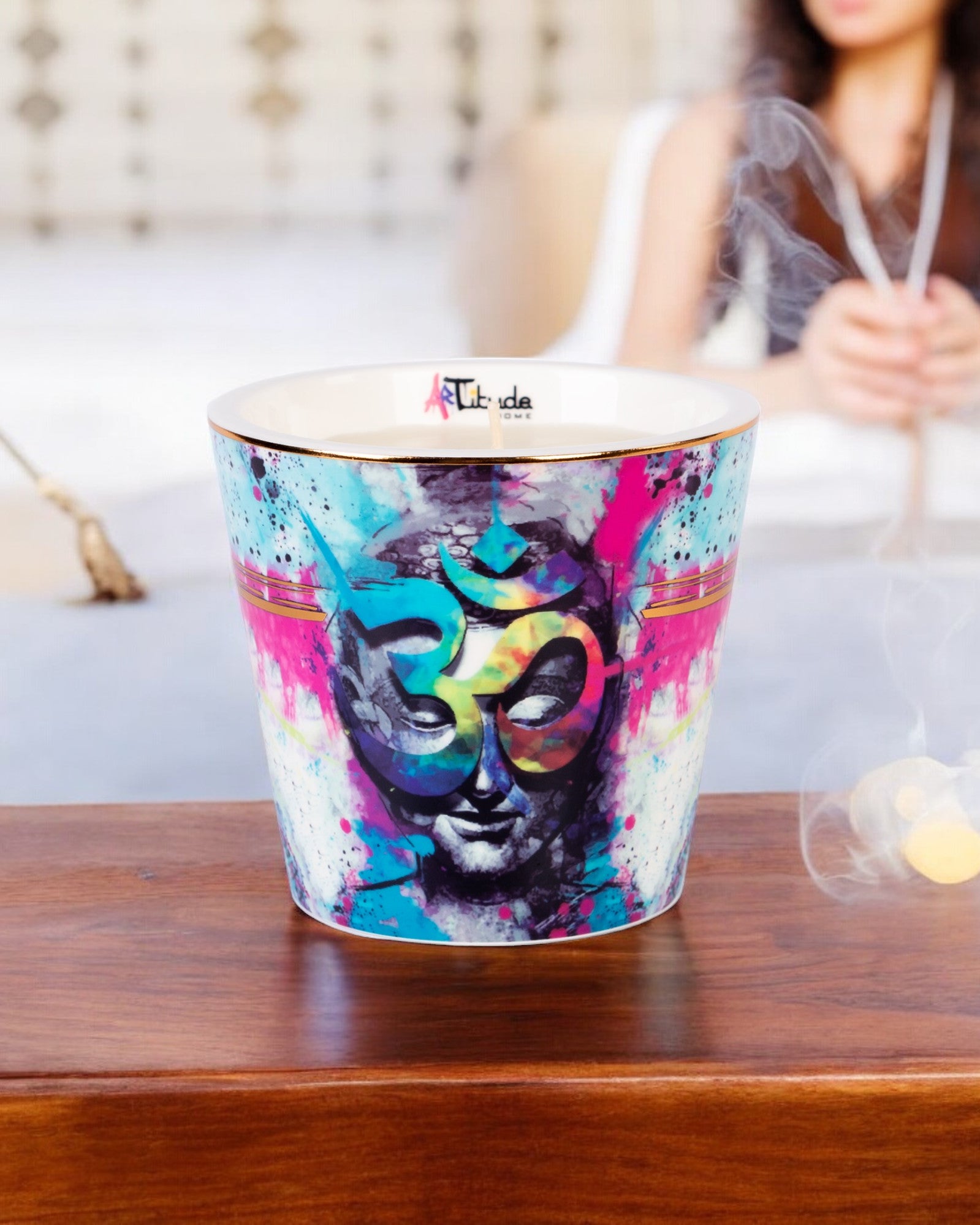 Artistic scented candle with long-lasting fragrance